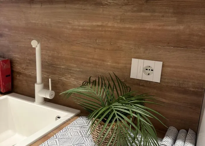 شقة Duomo Private With Wi-fi Just Steps From The Duomo Demetra *